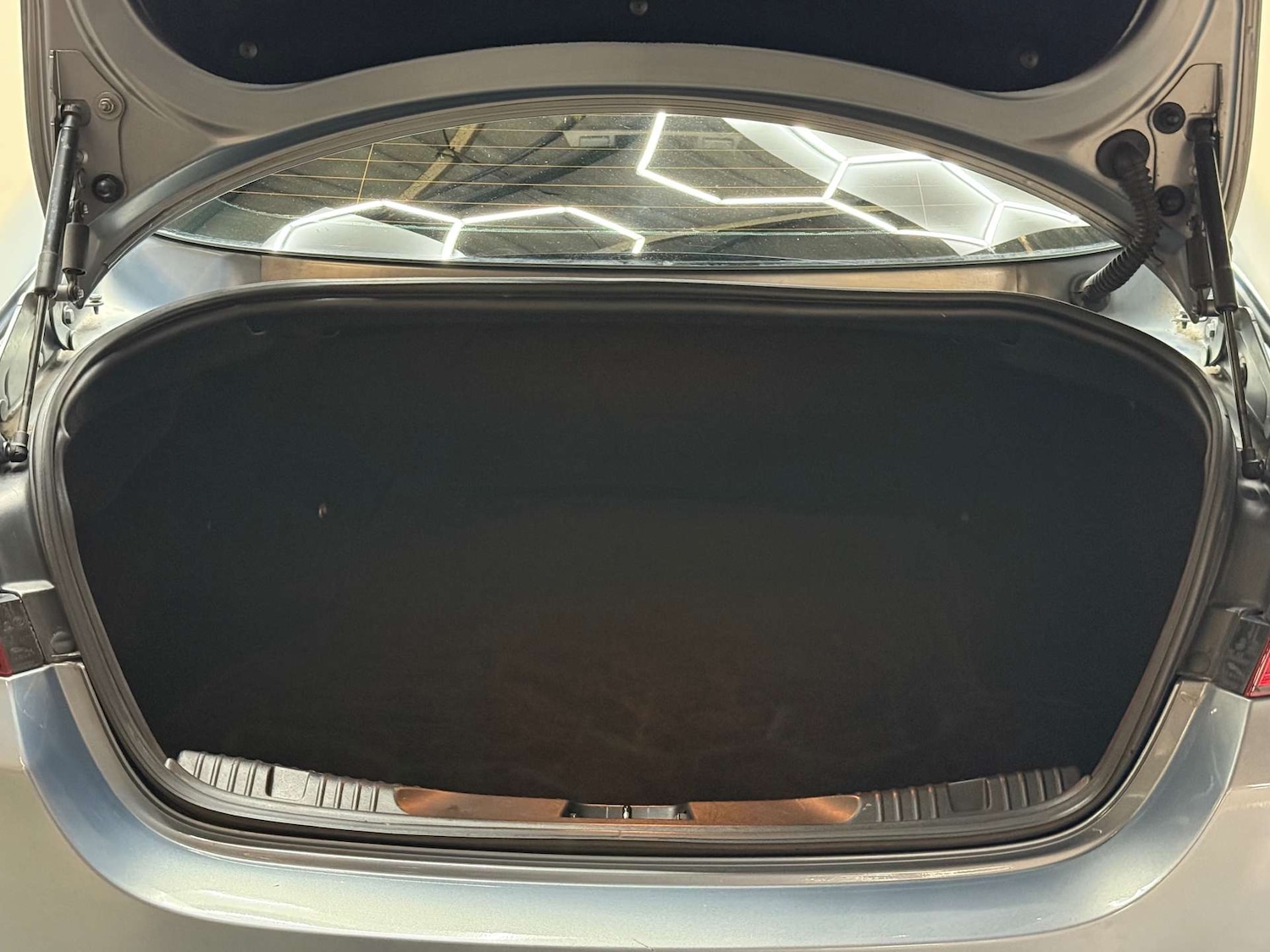 Used Jaguar XF 2013 for sale - 76601778: Photo 62