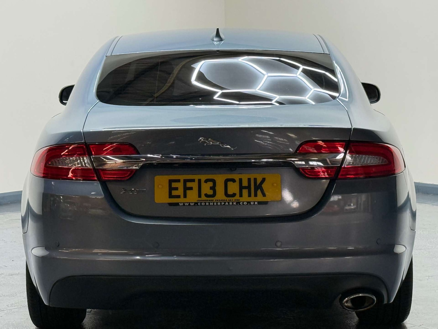 Used Jaguar XF 2013 for sale - 76601778: Photo 9