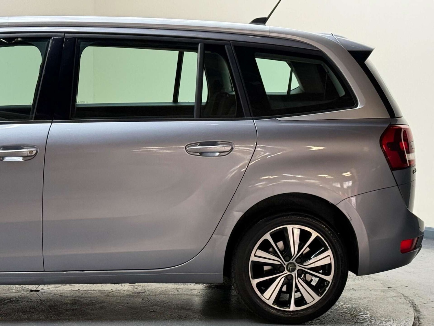 Used Citroen C4 Grand Picasso 2017 for sale - 76180972: Photo 44