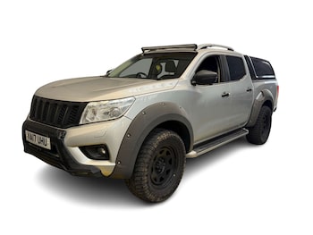 Nissan Navara feature image