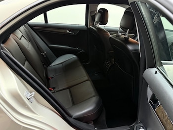 Used Mercedes-Benz C-Class 2010 for sale - 75965947: Photo