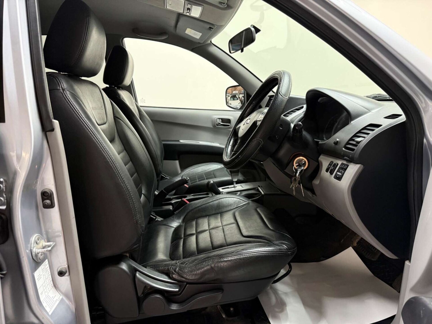 Used Mitsubishi L200 2011 for sale - 76363857: Photo 15