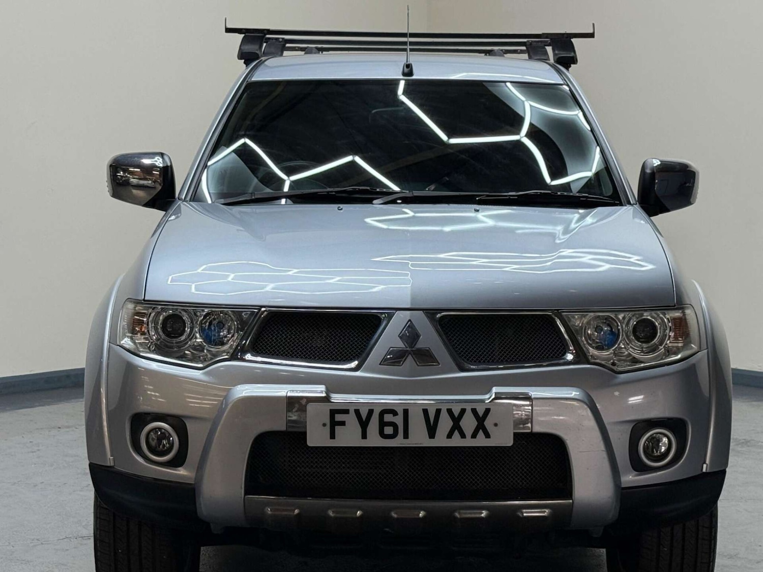 Used Mitsubishi L200 2011 for sale - 76363857: Photo 9