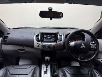 Used Mitsubishi L200 2011 for sale - 76180997: Photo