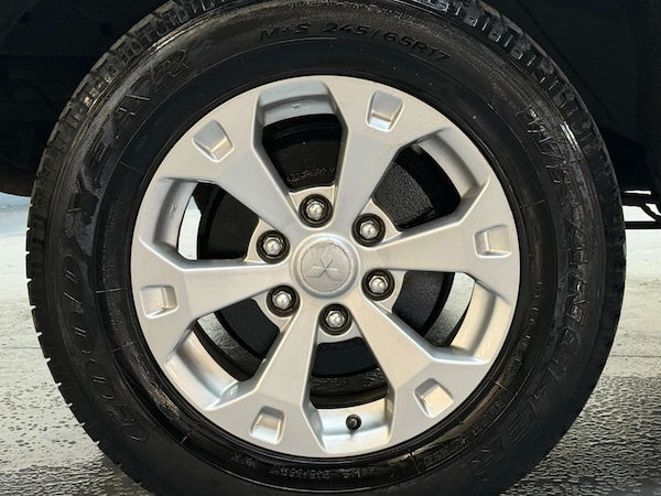 Used Mitsubishi L200 2011 for sale - 76180997: Photo 78