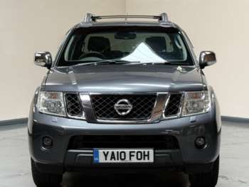 Used Nissan Navara 2010 for sale - 74069563: Photo