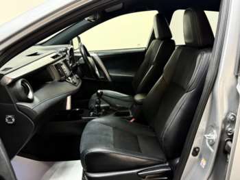 Used Toyota RAV4 2017 for sale - 75267894: Photo