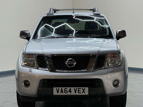Used Nissan Navara 2015 for sale - 76180957: Photo 59