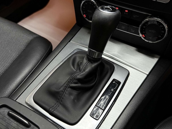 Used Mercedes-Benz C Class 2012 for sale - 76181053: Photo 24