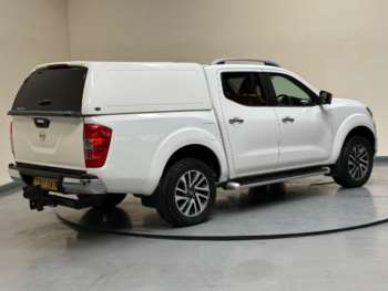 Used Nissan Navara 2017 for sale - 74007612: Photo