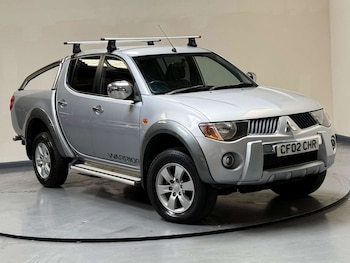 Mitsubishi - L200