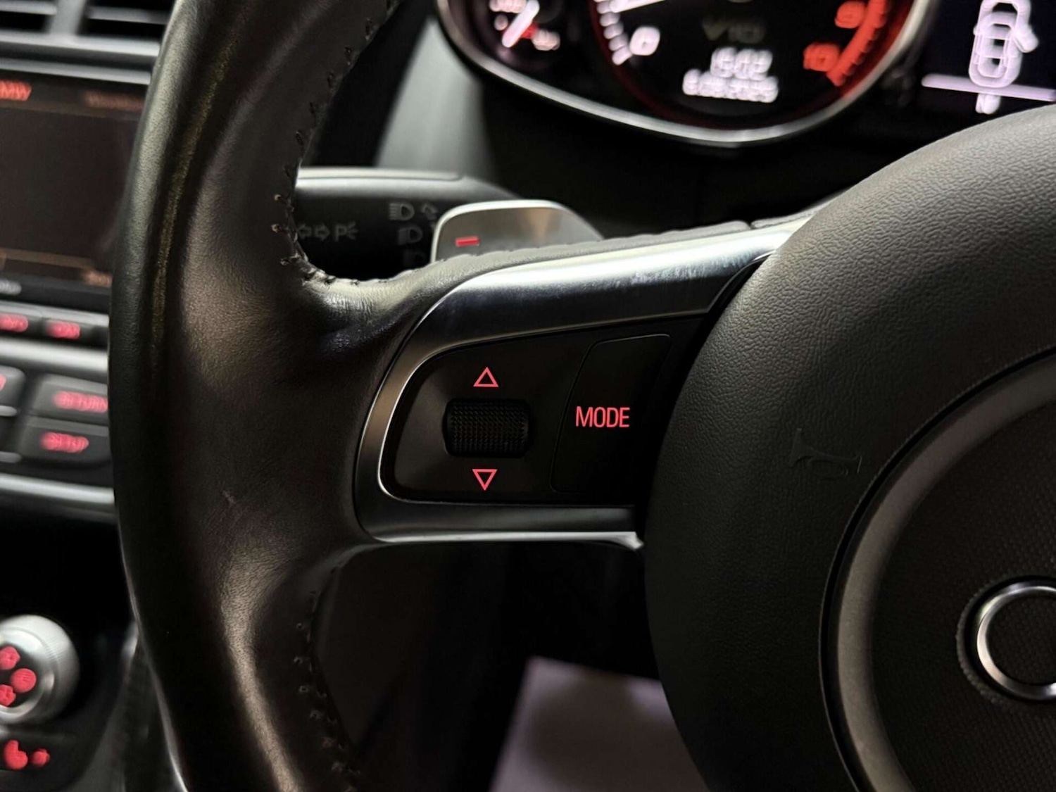 Used Audi R8 2011 for sale - 76601004: Photo 16