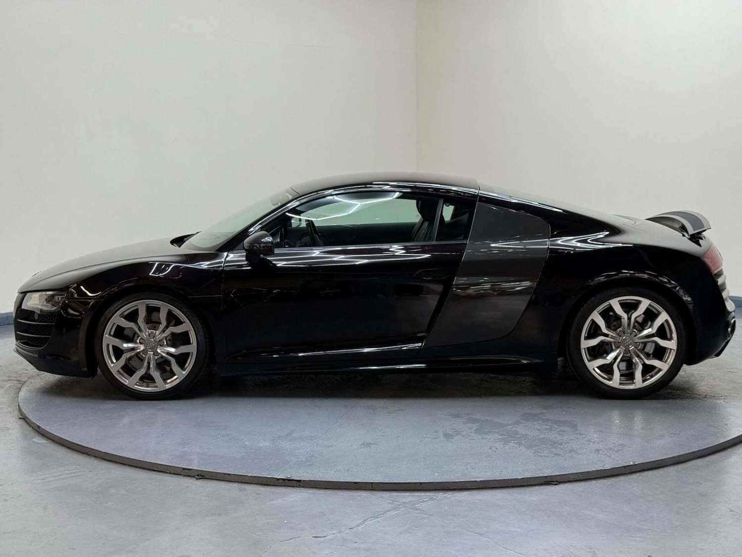 Used Audi R8 2011 for sale - 76601004: Photo 27
