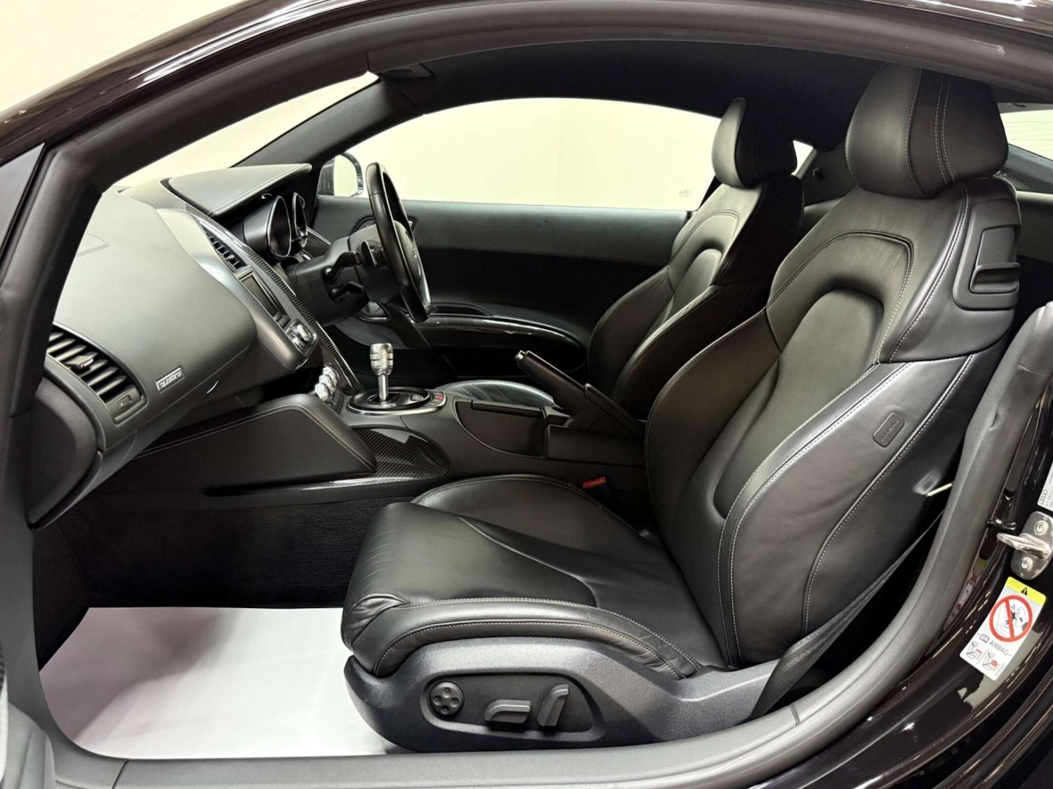 Used Audi R8 2011 for sale - 76601004: Photo 31