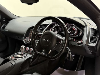 Used Audi R8 2011 for sale - 76601004: Photo