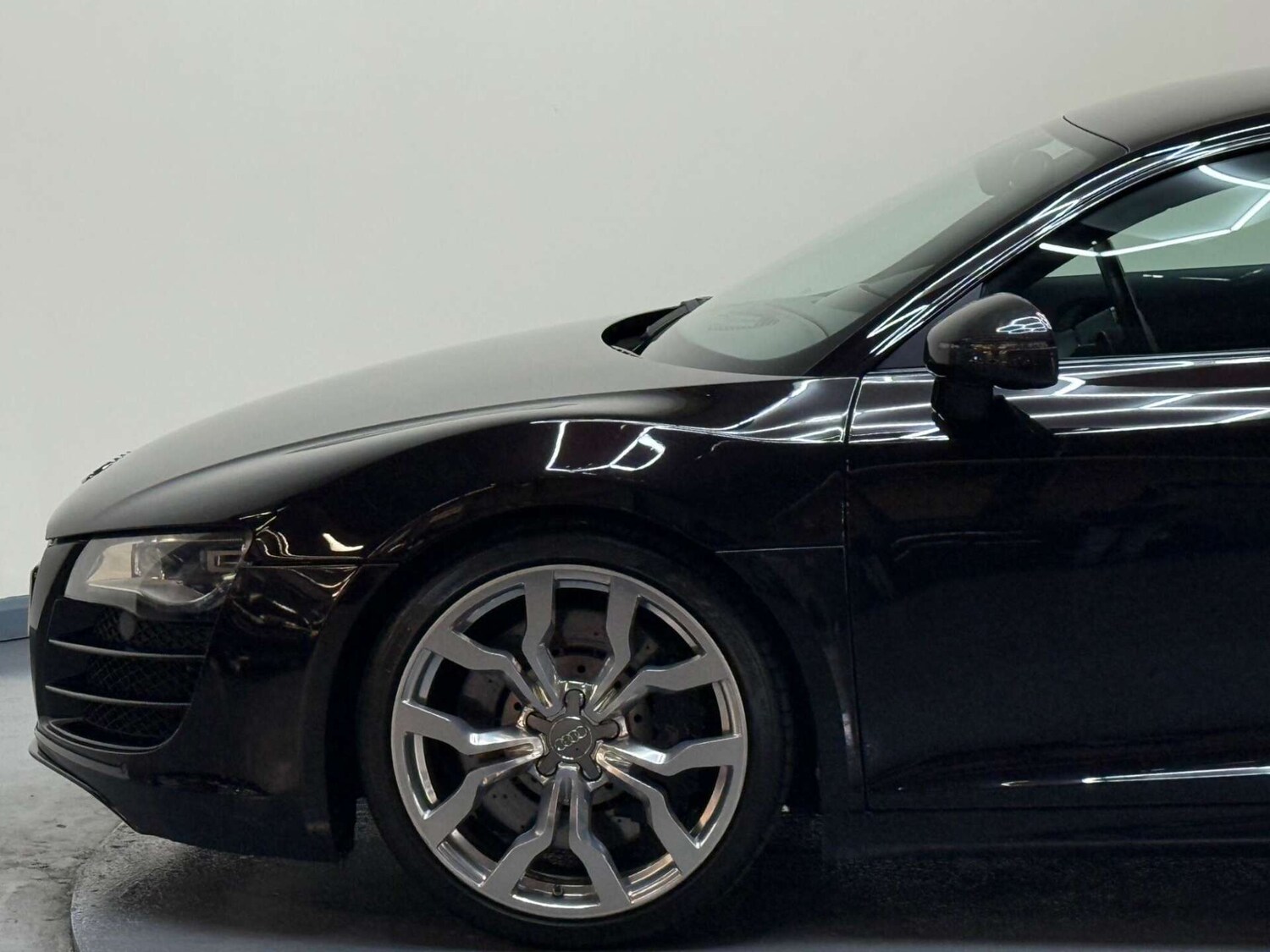 Used Audi R8 2011 for sale - 76601004: Photo 40