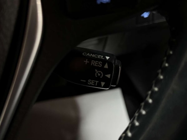 Used Toyota Auris 2017 for sale - 76180994: Photo 18