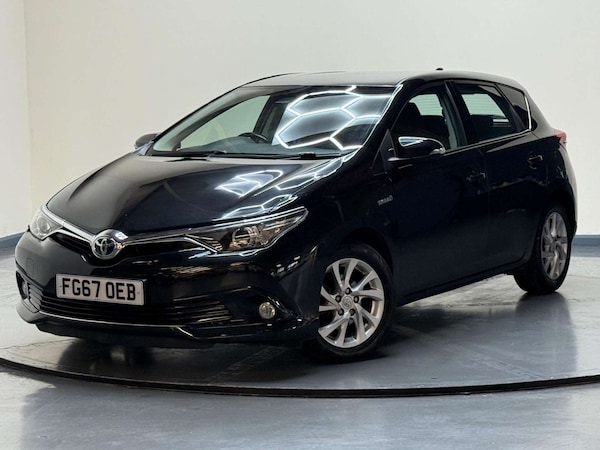 Used Toyota Auris 2017 for sale - 76180994: Photo 2