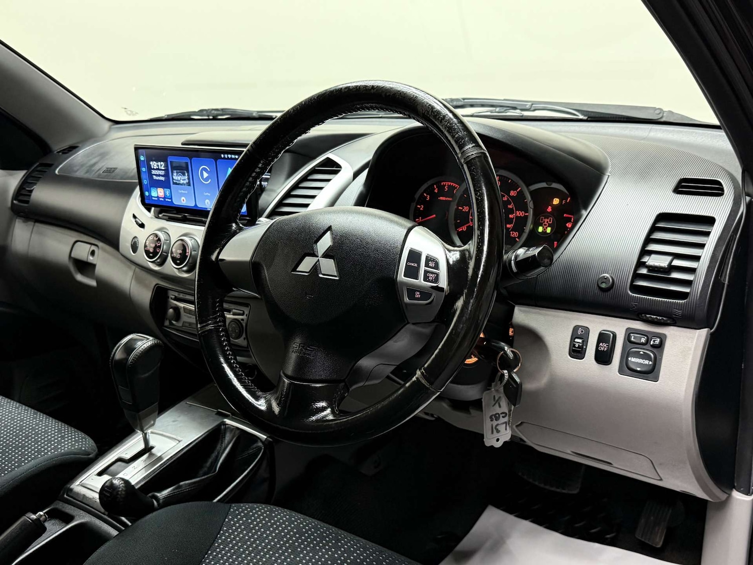 Used Mitsubishi L200 2011 for sale - 76682737: Photo 15