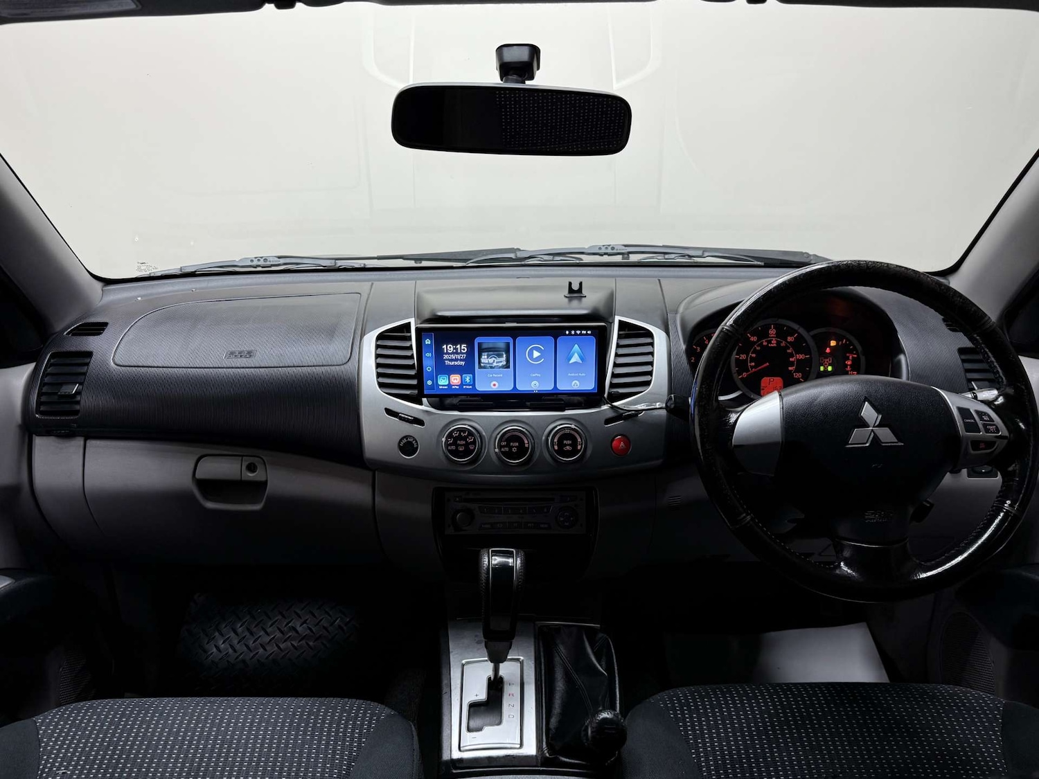 Used Mitsubishi L200 2011 for sale - 76682737: Photo 58