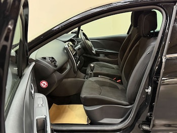 Used Renault Clio 2019 for sale - 79176621: Photo