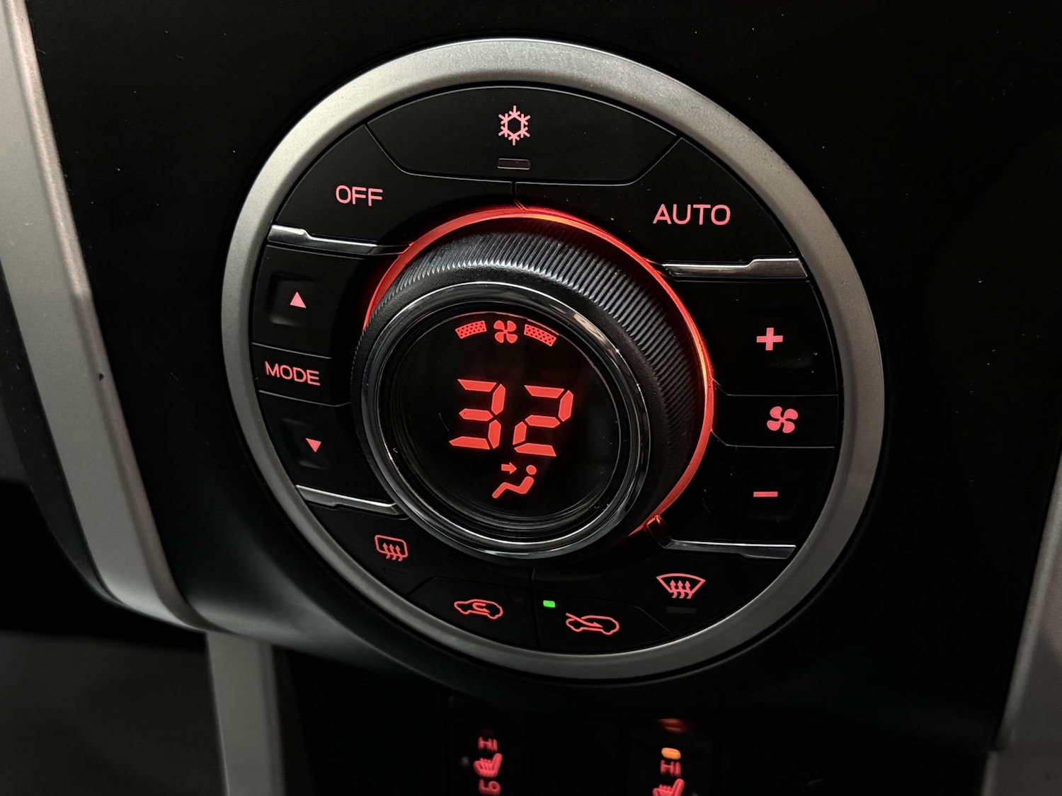 Used Isuzu D-Max 2017 for sale - 77590575: Photo 20