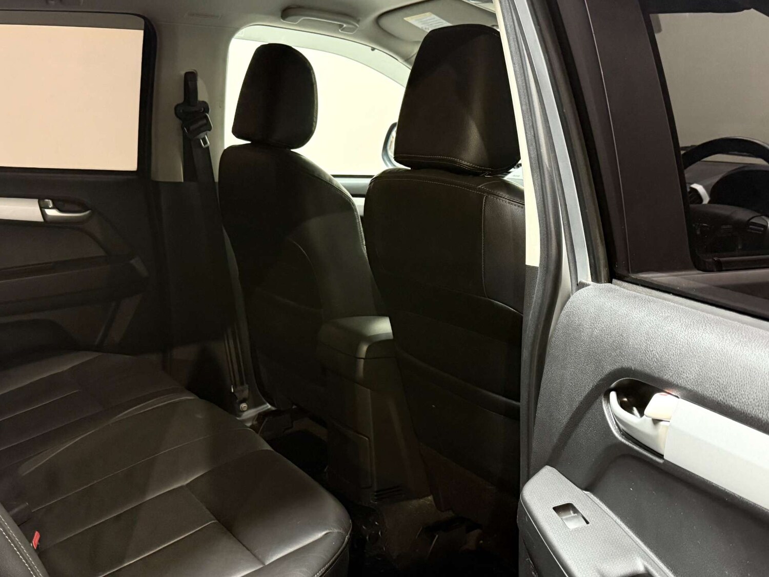 Used Isuzu D-Max 2017 for sale - 77590575: Photo 25