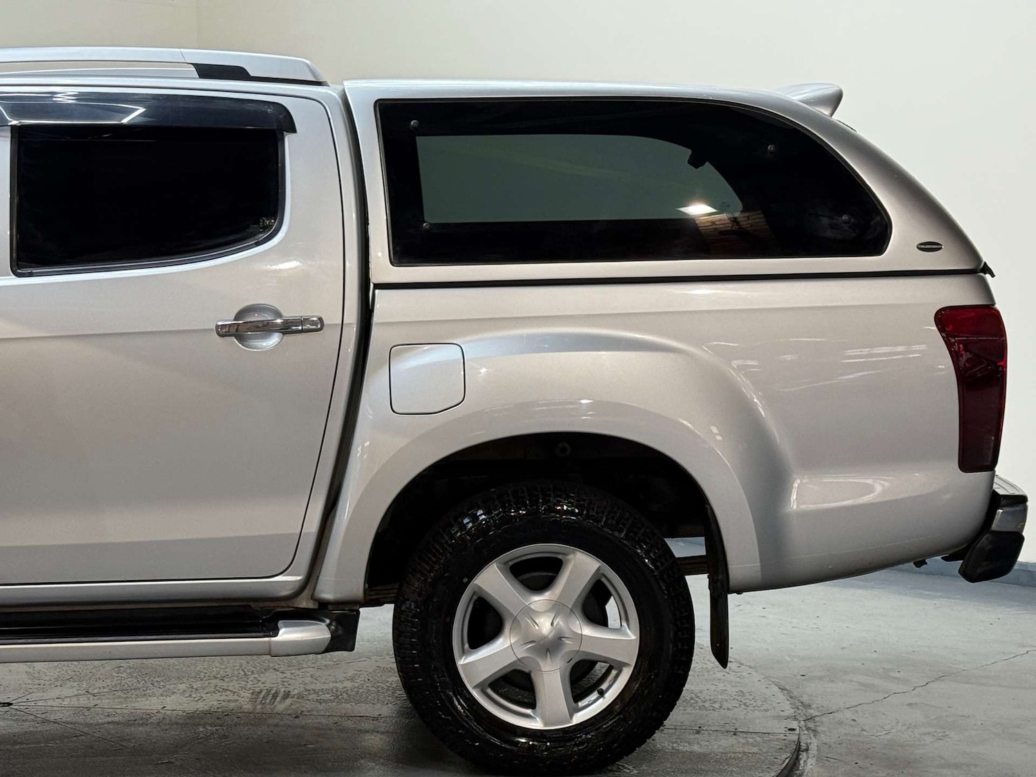 Used Isuzu D-Max 2017 for sale - 77590575: Photo 47