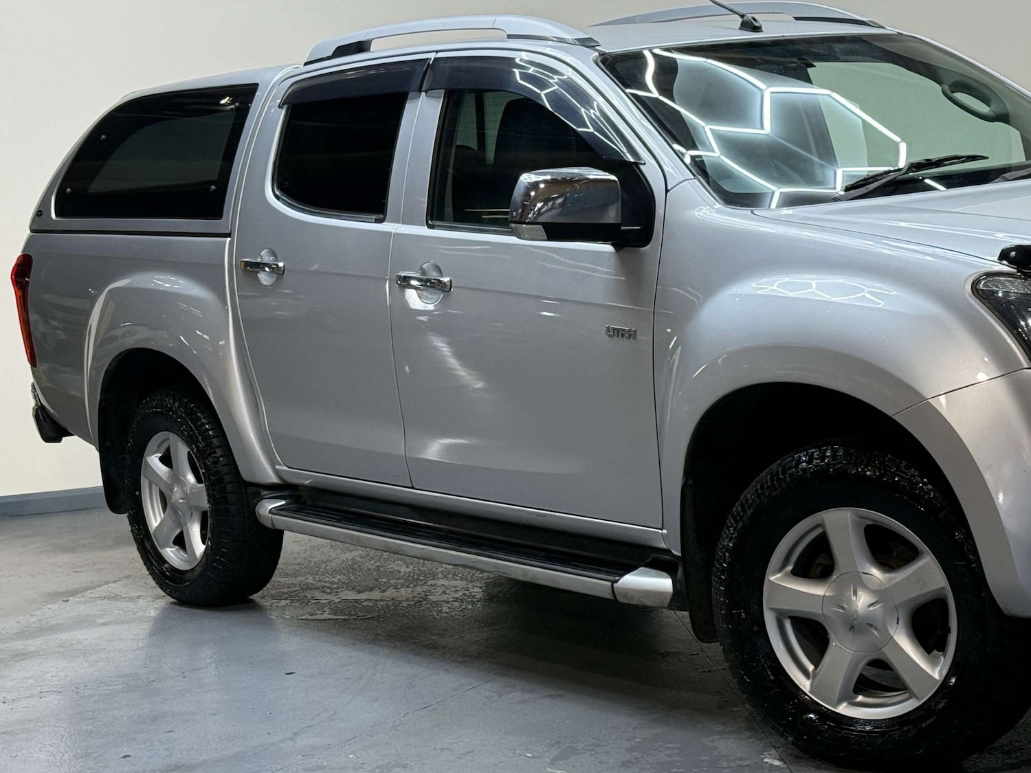 Used Isuzu D-Max 2017 for sale - 77590575: Photo 56