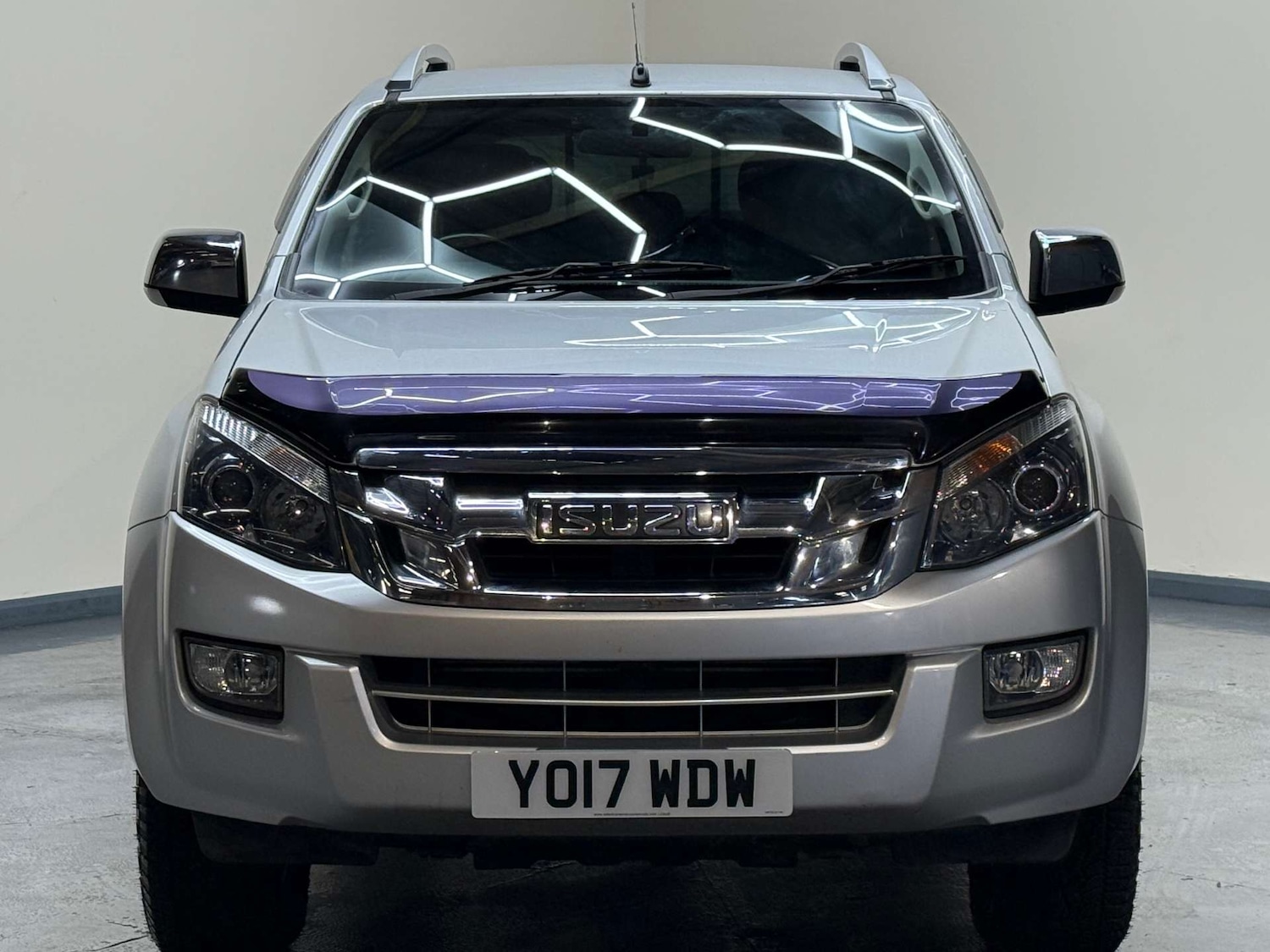 Used Isuzu D-Max 2017 for sale - 77590575: Photo 60