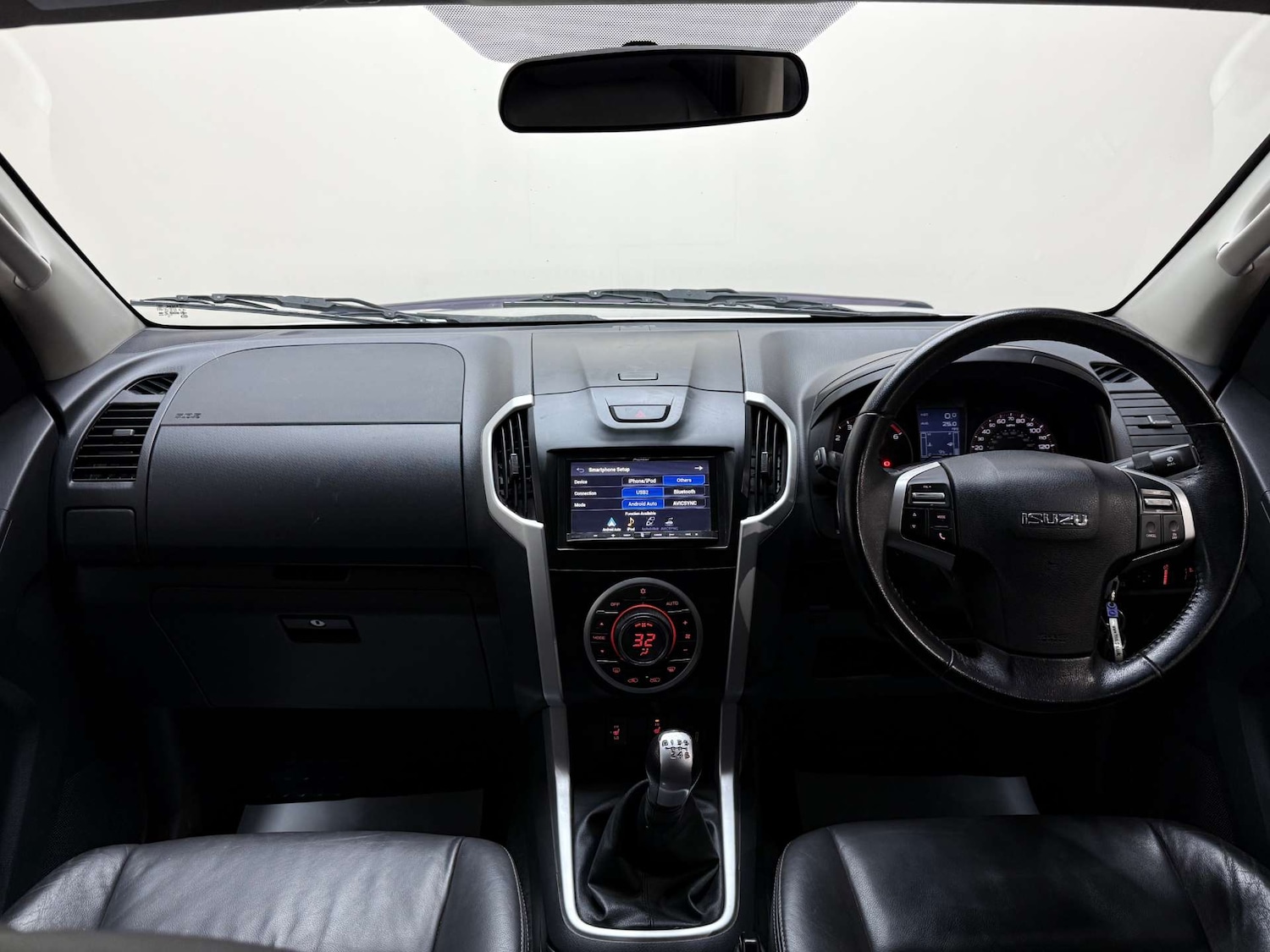 Used Isuzu D-Max 2017 for sale - 77590575: Photo 63