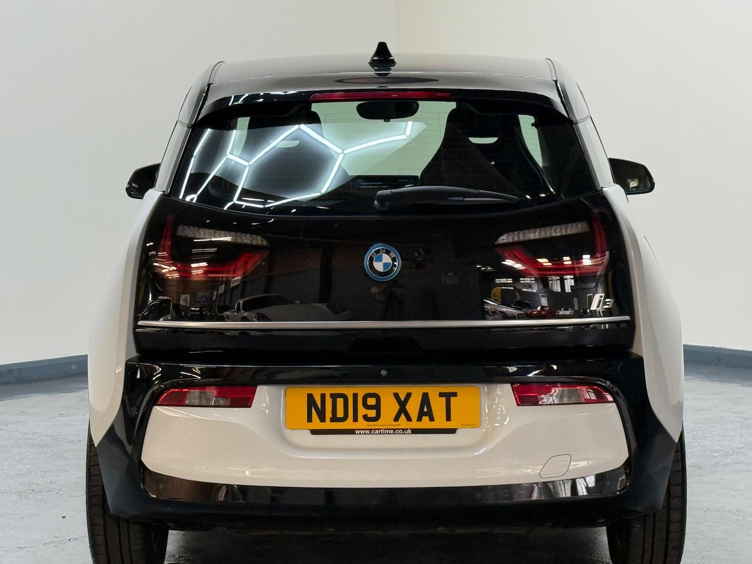 Vehicle 29