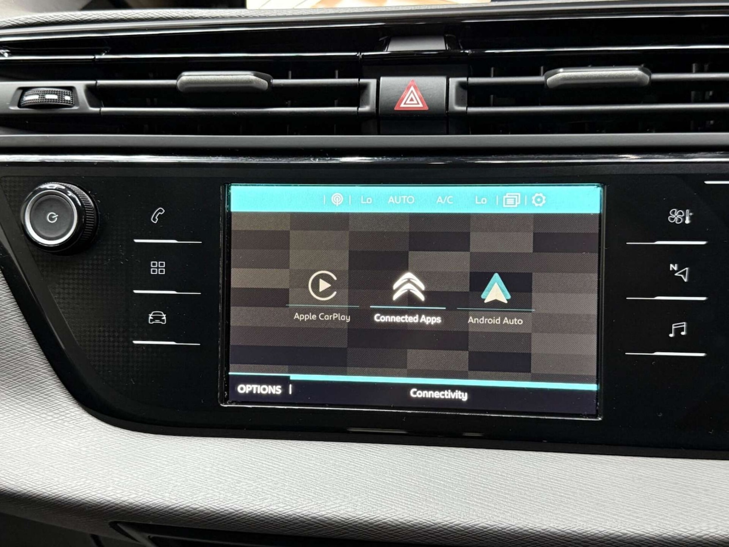 Used Citroen C4 Grand Picasso 2020 for sale - 76181040: Photo 20