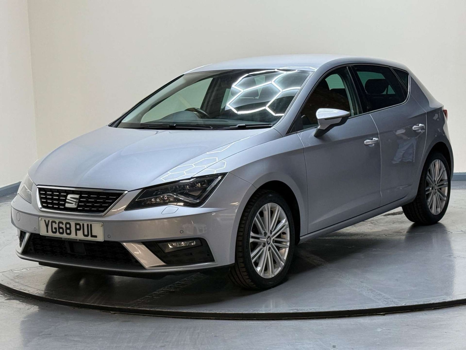 Used SEAT Leon 2019 for sale - 76600536: Photo 12