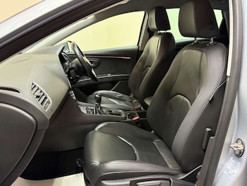 Used SEAT Leon 2019 for sale - 76600536: Photo