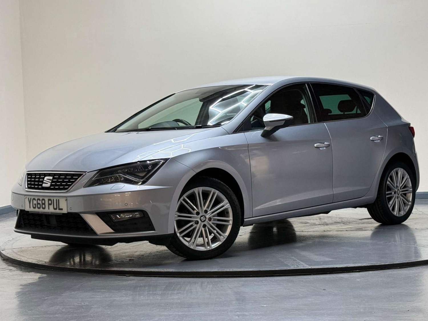Used SEAT Leon 2019 for sale - 76600536: Photo 8