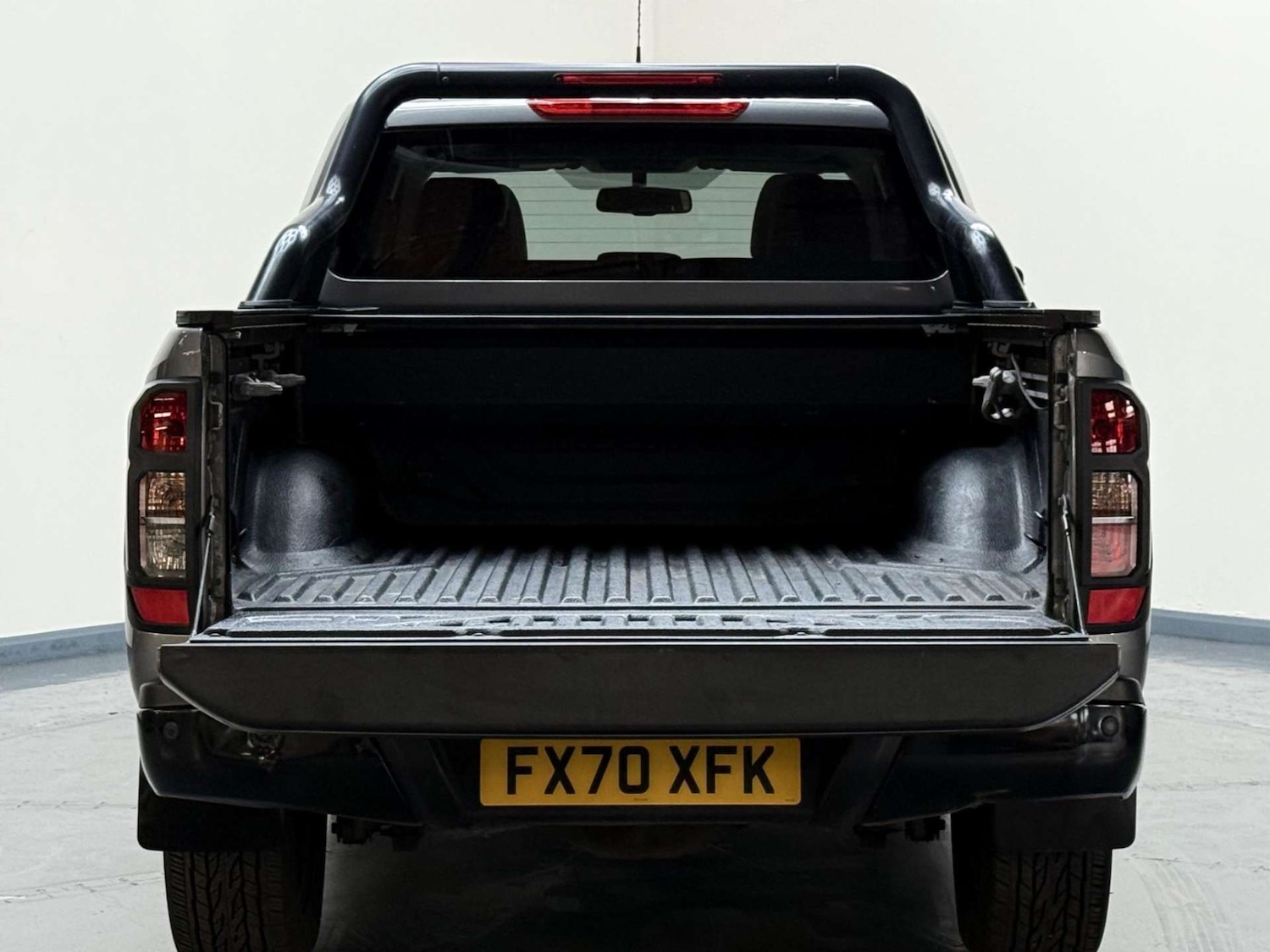 Used Nissan Navara 2020 for sale - 76363756: Photo 10