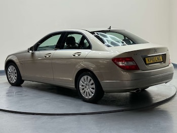 Used Mercedes-Benz C Class 2010 for sale - 78510778: Photo