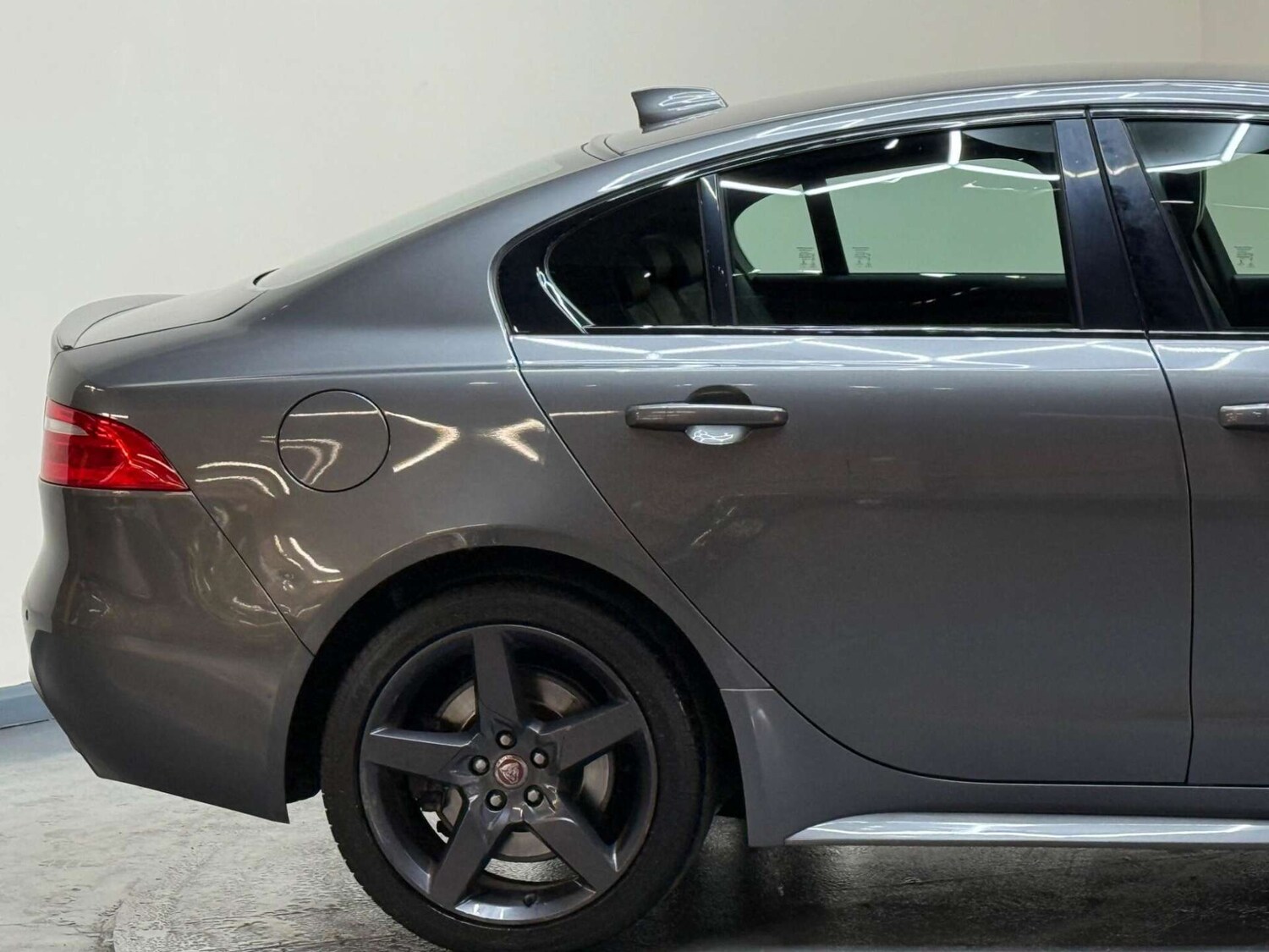 Used Jaguar XE 2018 for sale - 76601613: Photo 55