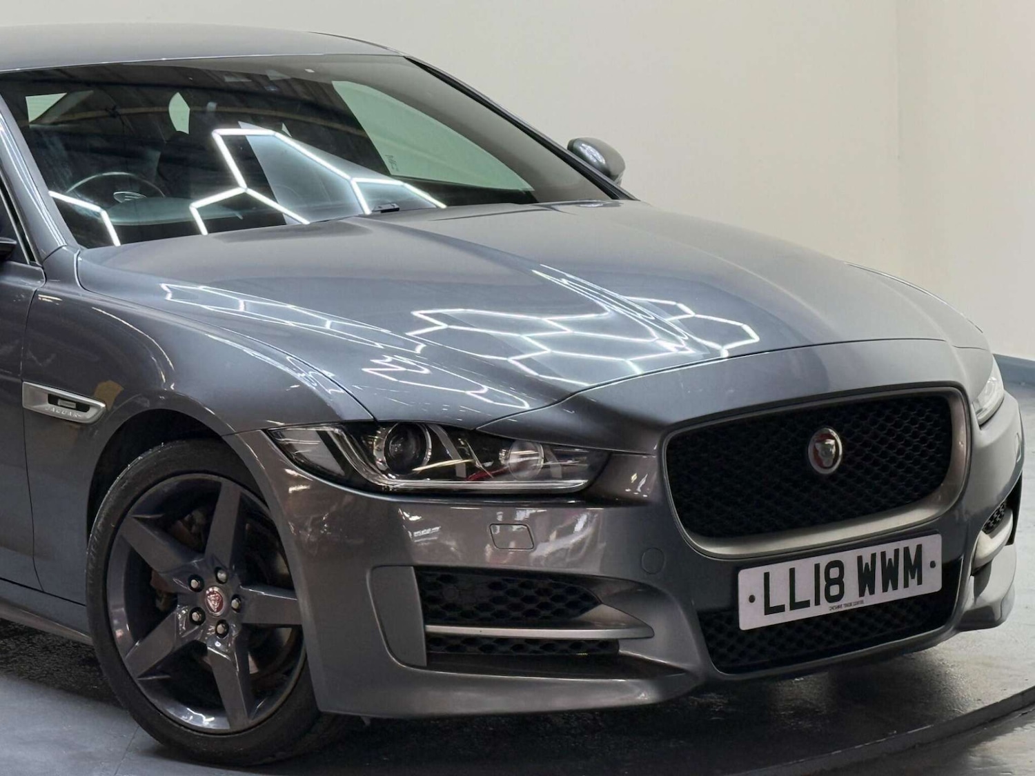 Used Jaguar XE 2018 for sale - 76601613: Photo 66
