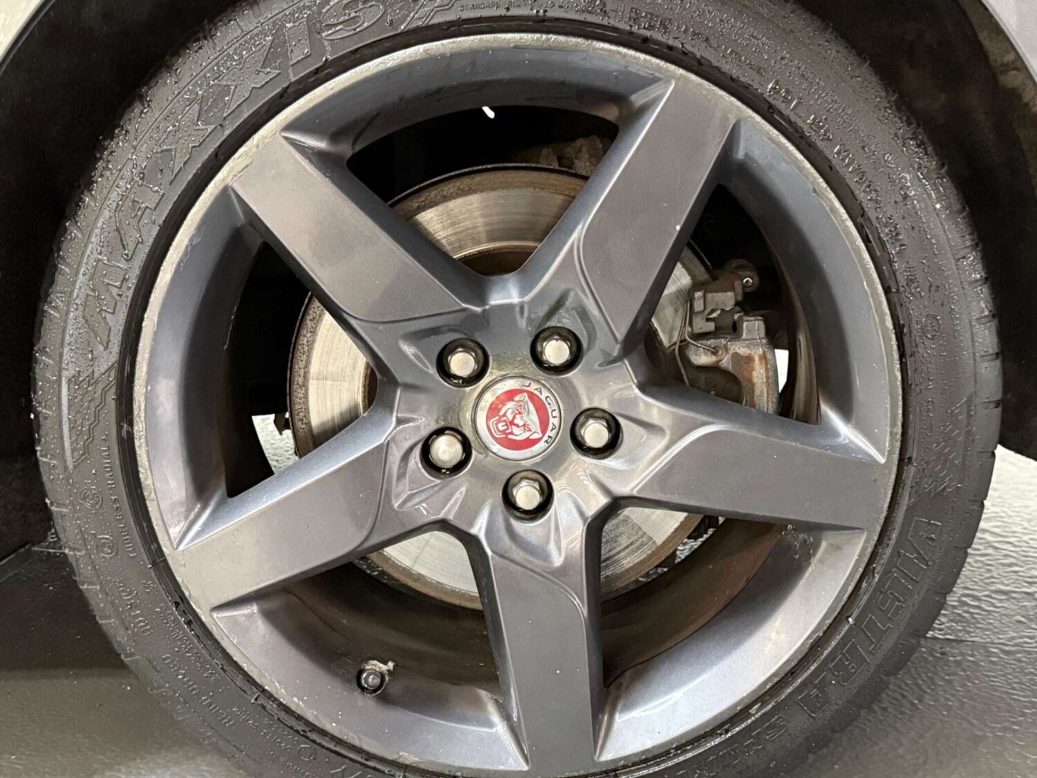 Used Jaguar XE 2018 for sale - 76601613: Photo 78