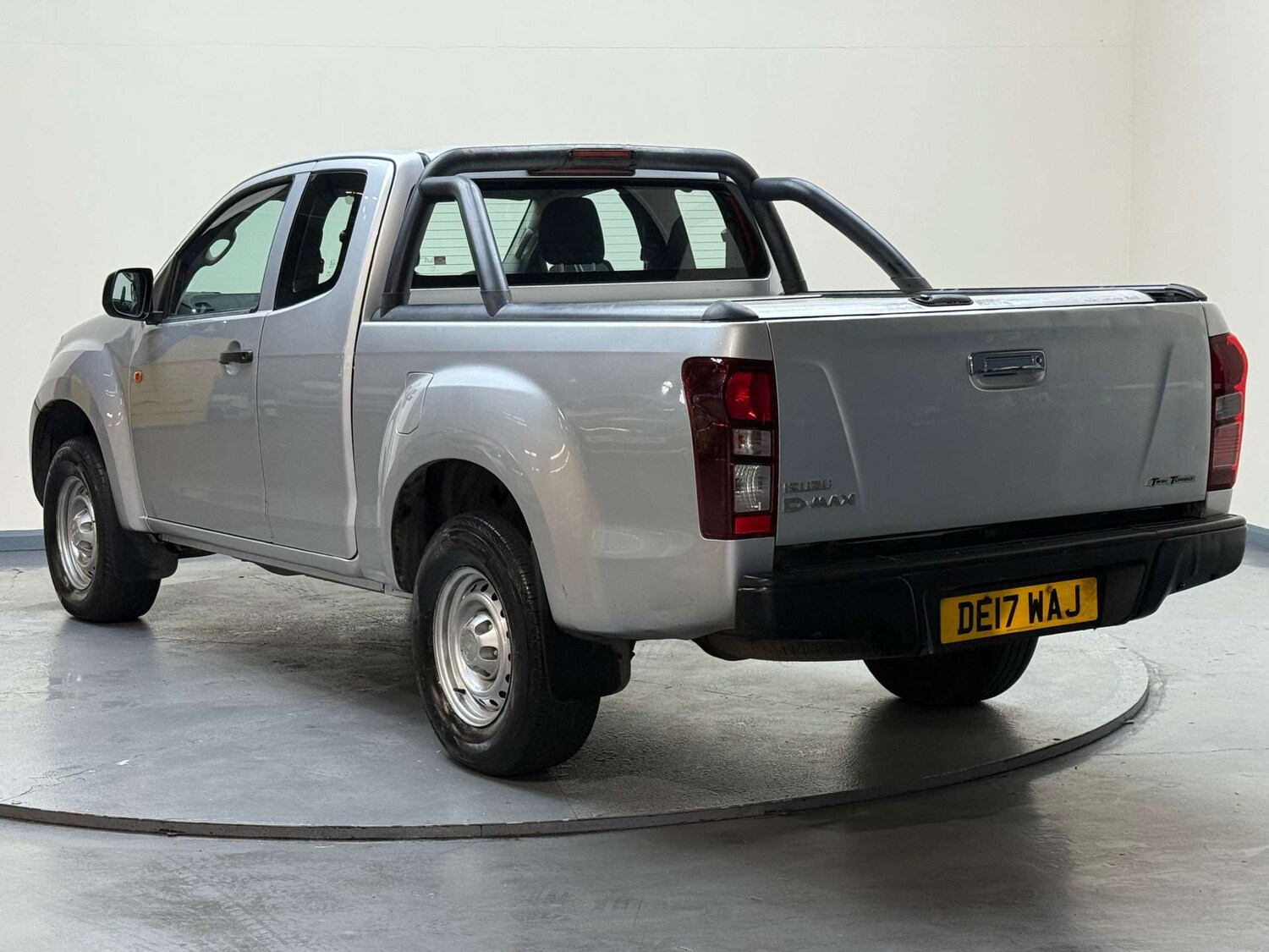 Used Isuzu D-Max 2017 for sale - 77336935: Photo 36