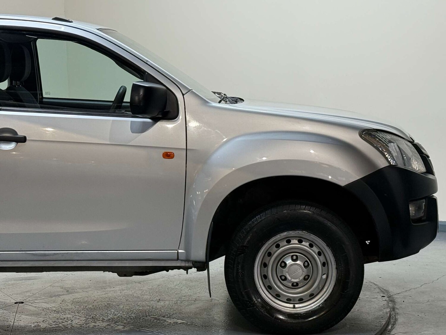 Used Isuzu D-Max 2017 for sale - 77336935: Photo 39