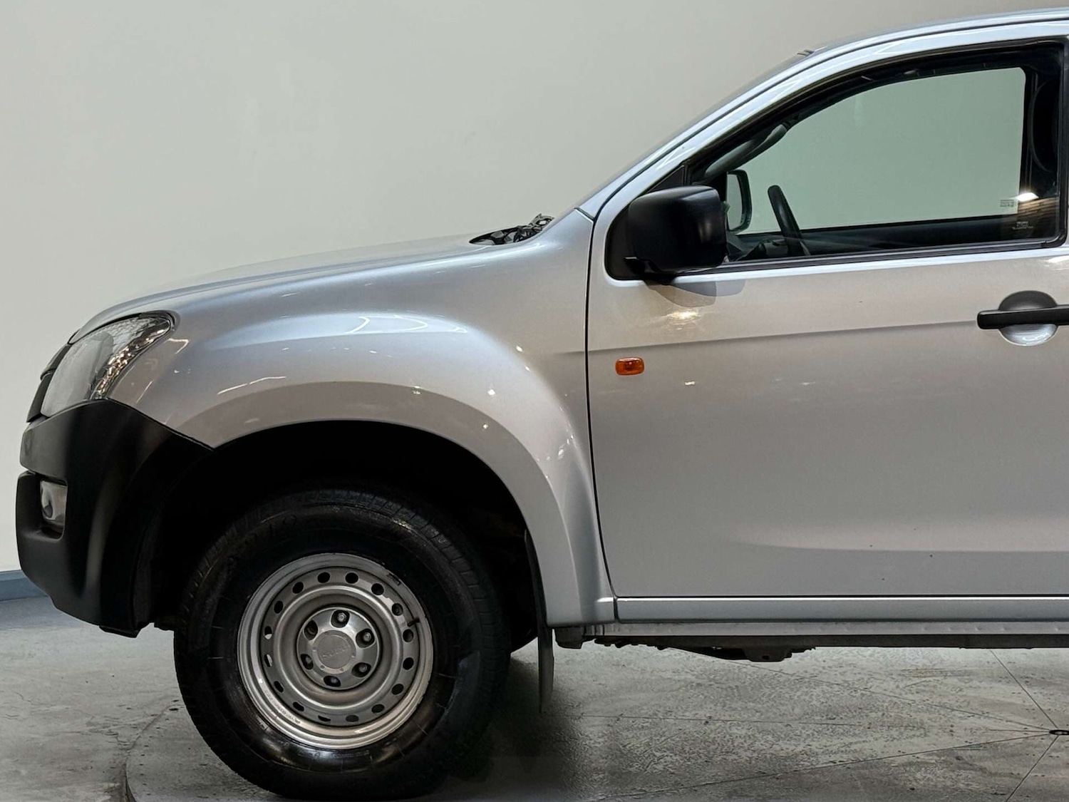 Used Isuzu D-Max 2017 for sale - 77336935: Photo 44