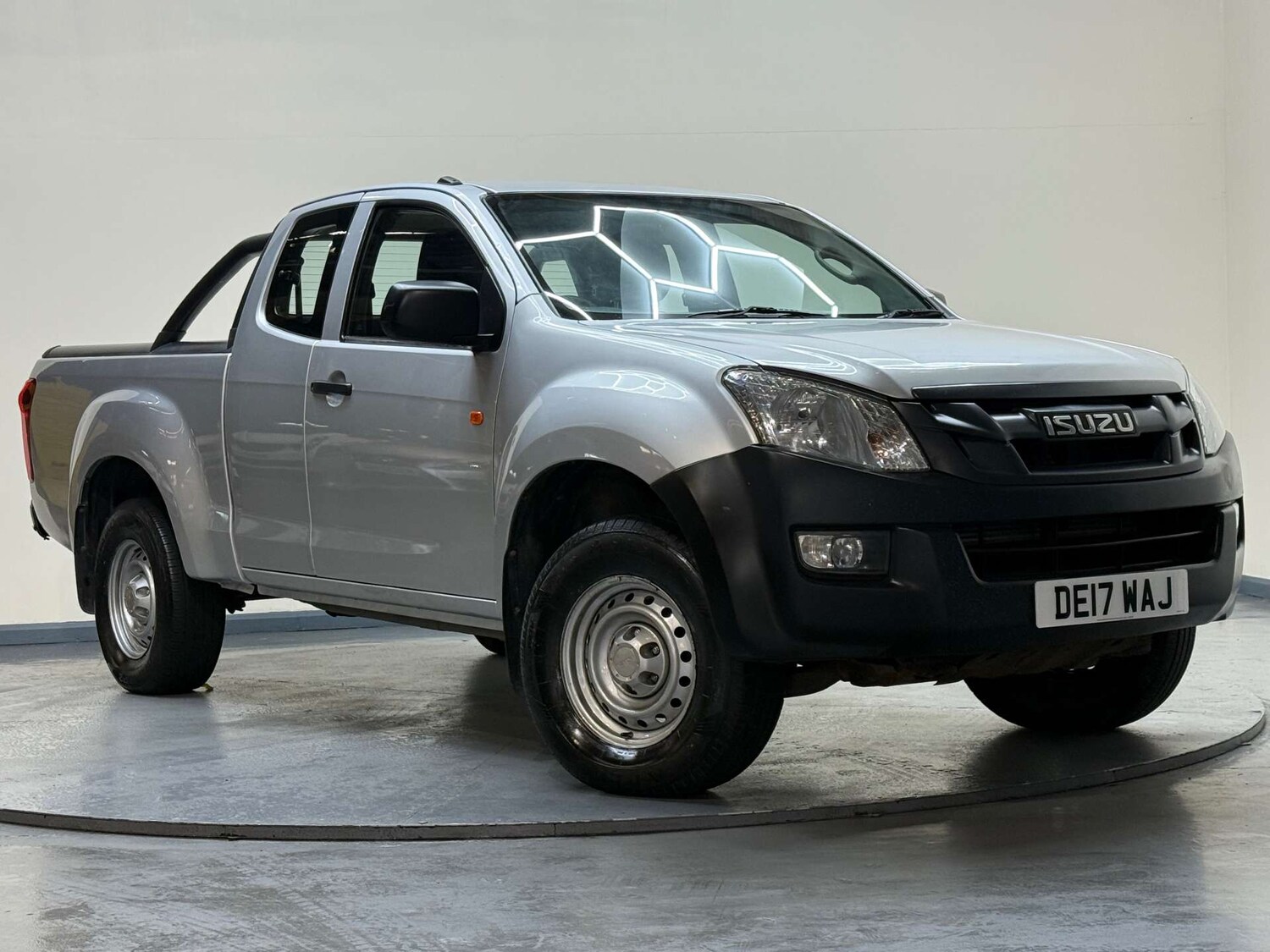 Used Isuzu D-Max 2017 for sale - 77336935: Photo 50