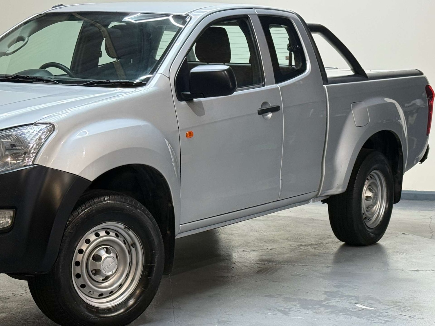 Used Isuzu D-Max 2017 for sale - 77336935: Photo 58