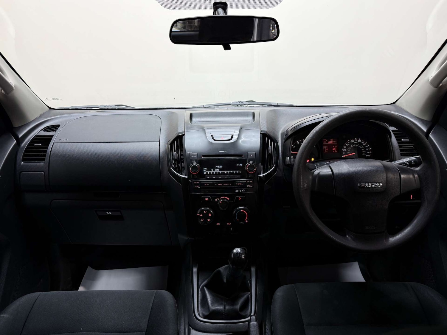 Used Isuzu D-Max 2017 for sale - 77336935: Photo 63