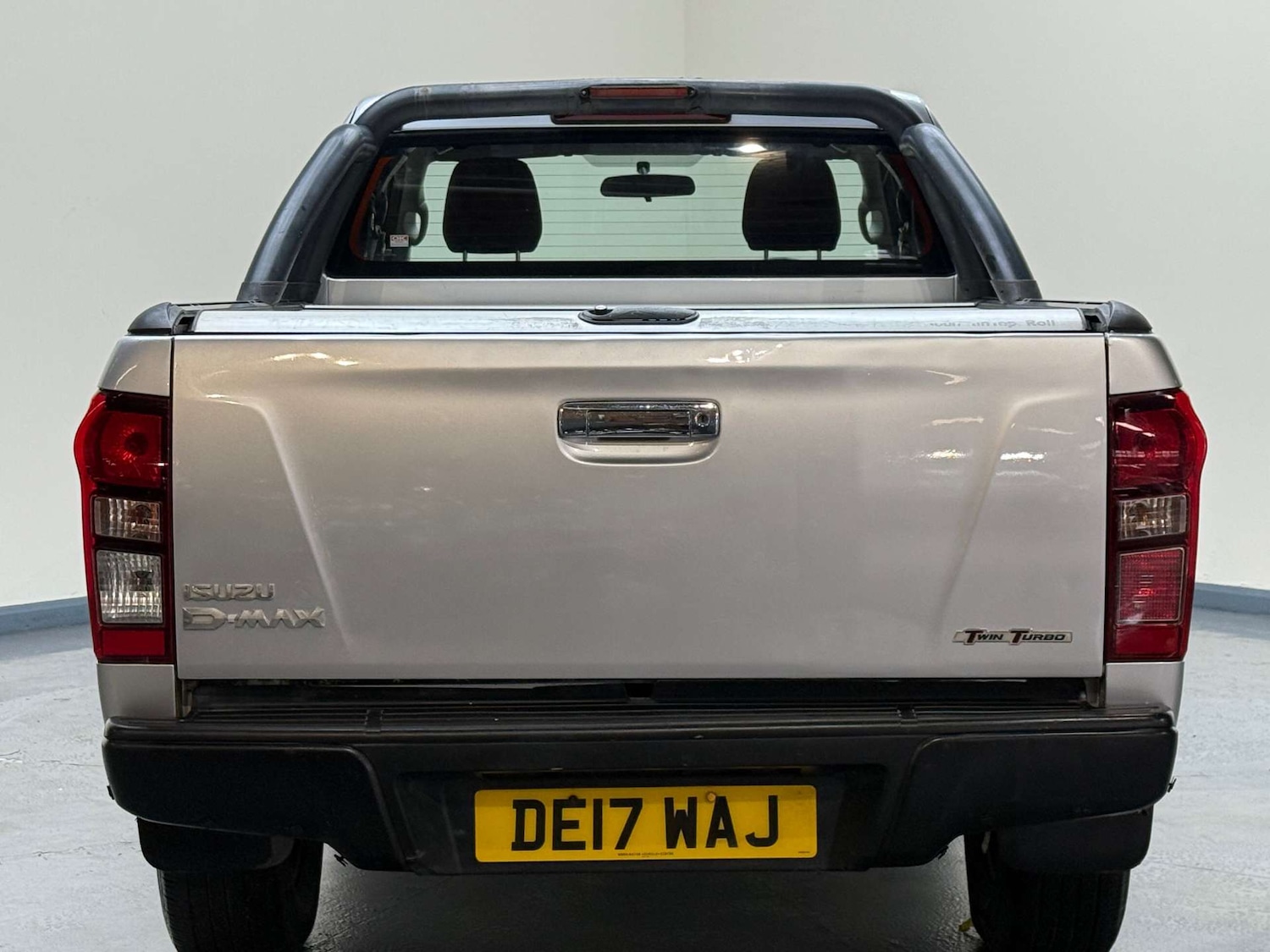 Used Isuzu D-Max 2017 for sale - 77336935: Photo 9