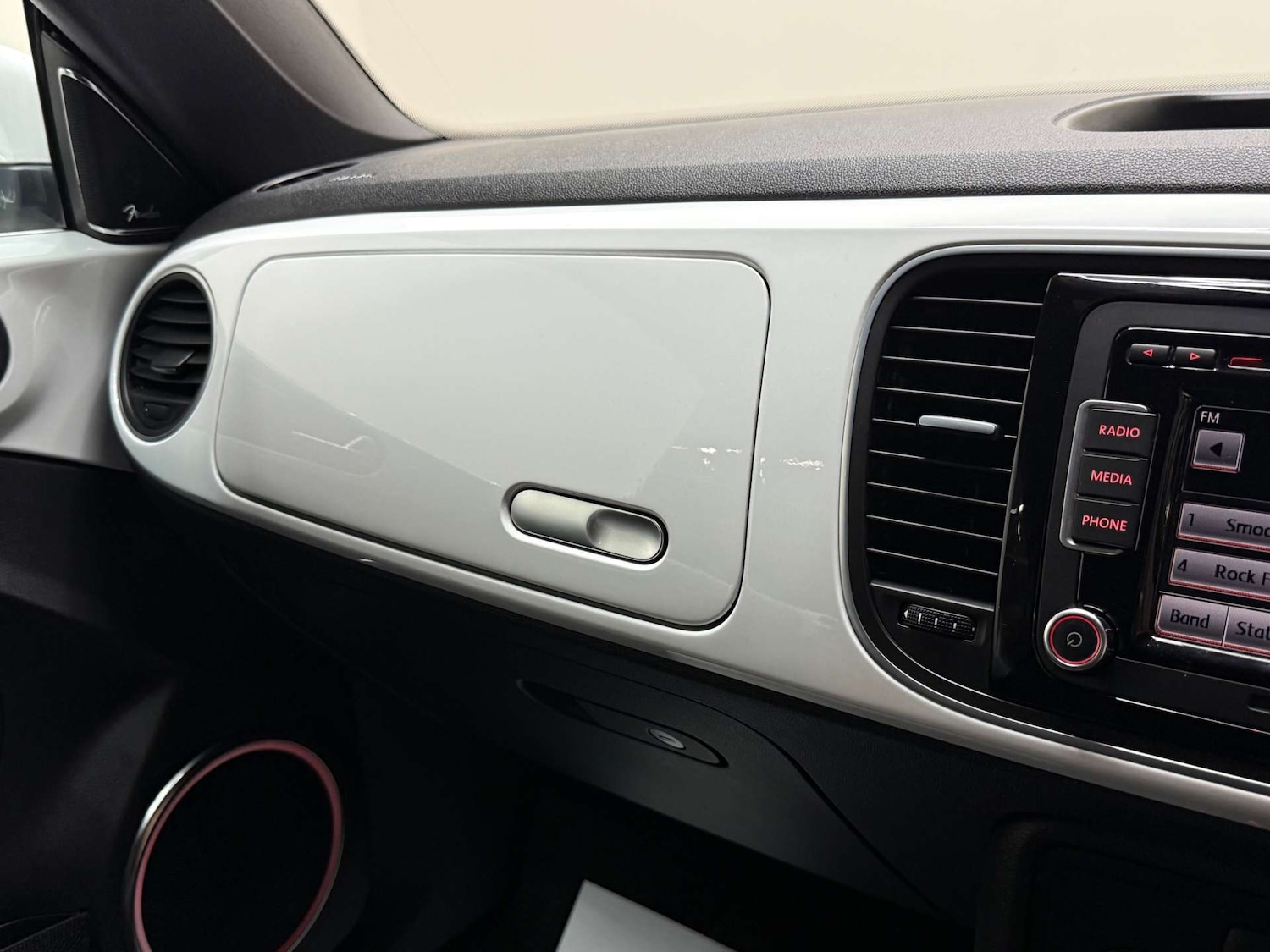 Used Volkswagen Beetle 2014 for sale - 76601471: Photo 23