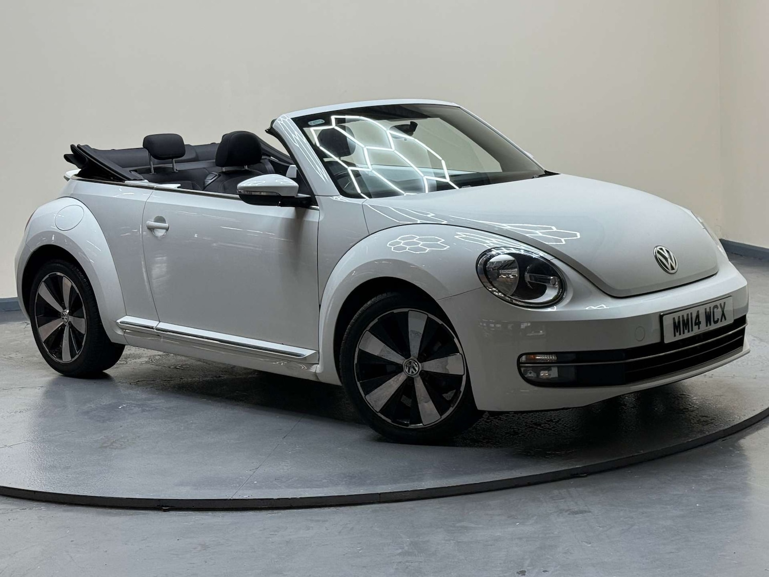 Used Volkswagen Beetle 2014 for sale - 76601471: Photo 36